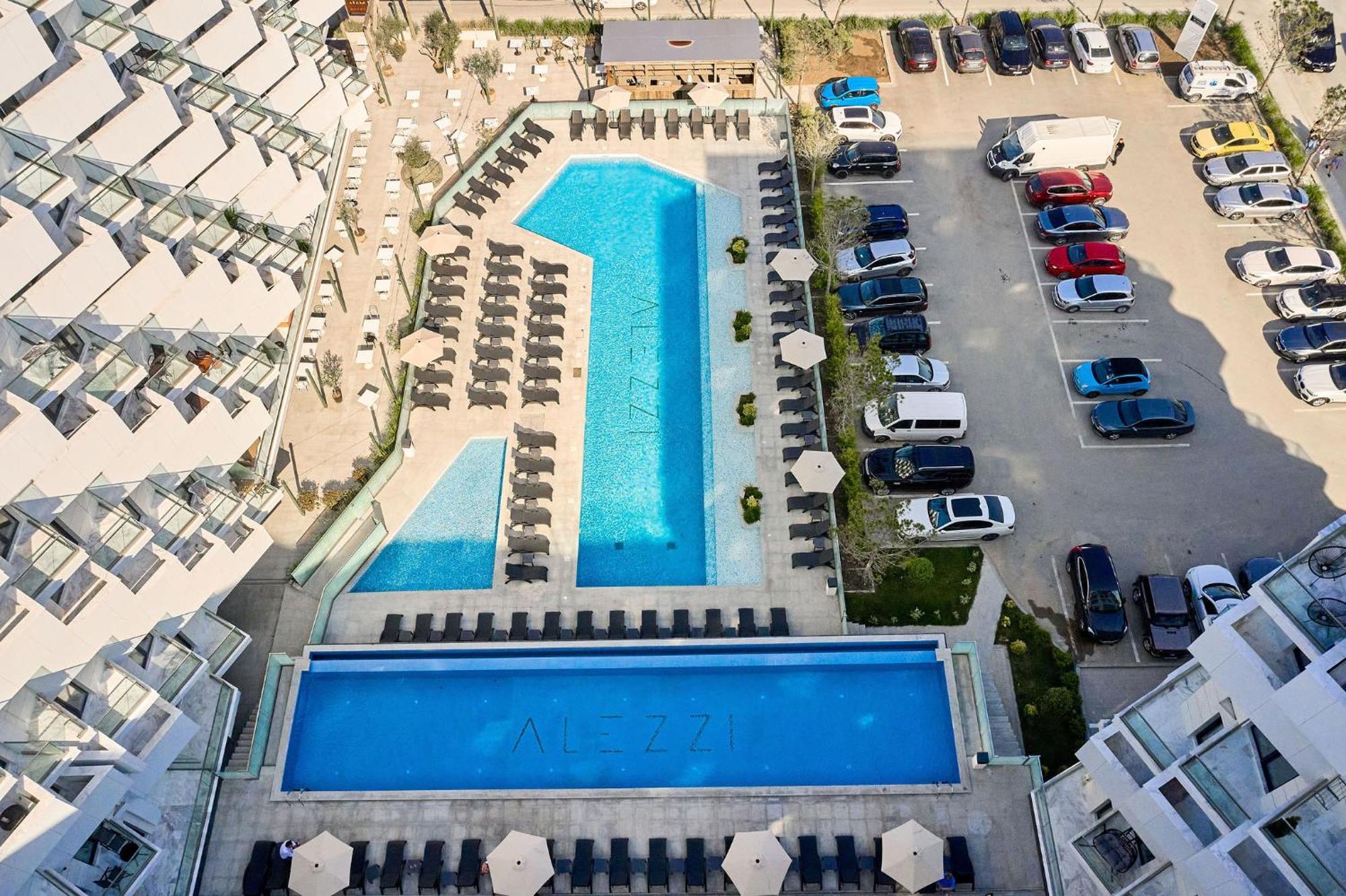 Summer Residence Apartment In Infinity Beach Resort - Parking Mamaia Exterior photo